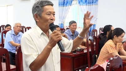 Le chef du Comité du Parti et le gouvernement de la commune d'U Minh Thuong ont tenu un dialogue avec le Front de la Patrie, les organisations politiques et sociales et la population.