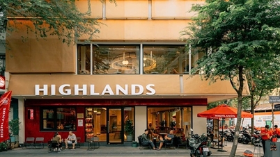 300 milyar VND rakamının ardındaki hikaye: Highlands Coffee'nin hayatta kalabilmek için "kendi kanatlarını kesmek" zorunda kalması.