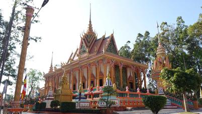 อยู่ระหว่างการเตรียมการถ่ายทอดสดทางโทรทัศน์ของการเฉลิมฉลองปีใหม่ Chôl Chnăm Thmây ตามประเพณีในปี 2026 ที่เจดีย์ Chrôi Tőm Chắs เขต Mỹ Xuyên เมืองเกิ่นเทอ