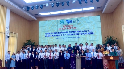 Can Tho város együttműködési megállapodást írt alá a Vietnami Nemzeti Egyetemmel, Ho Si Minh-városban.