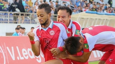 Po pokonaniu młodzieżowej drużyny PVF-CAND, Ho Chi Minh City FC wciąż ma nadzieję na awans do V-League.
