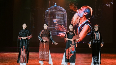 Csodálja meg a Huế ao dai gyönyörű Zèng A Lưới hímzését.