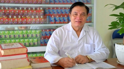 Nguyen Ba Nho, beoefenaar van traditionele geneeskunde en ere-arts, en zijn reis in de ontwikkeling van de Soc Son Zuidoost-Aziatische traditionele geneeskunde.