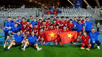 Wira-wira pasukan B.17 Vietnam mencurahkan isi hati mereka, bertekad untuk bersinar di Piala Dunia.