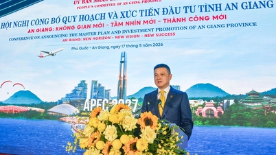 Společnost Sun Group a provincie An Giang podepsaly memorandum o porozumění o spolupráci na více než 10 infrastrukturních a turistických projektech s cílem proměnit Phu Quoc v mezinárodní centrum cestovního ruchu, obchodu a financí.