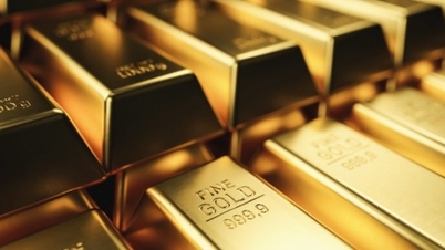 Silver plummets, gold loses hundreds of dollars.