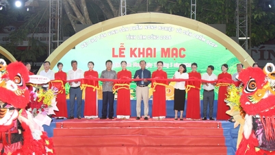 គោរពផលិតផលកសិកម្ម និងផលិតផល OCOP របស់ខេត្ត Lam Dong។