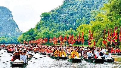 ສຸມໃສ່ການກໍ່ສ້າງ ແລະ ປະຕິບັດເປົ້າໝາຍການພັດທະນາດ້ານວັດທະນະທຳ ແລະ ມະນຸດຢ່າງຮອບດ້ານຢູ່ແຂວງນິງບິ່ງ.