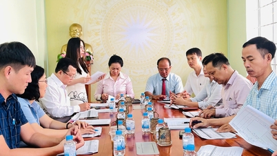 กรมอนามัยตรวจสอบและทบทวนเกณฑ์ด้านสุขภาพสำหรับการสร้างพื้นที่ชนบทใหม่ในตำบลล็อกกวาง