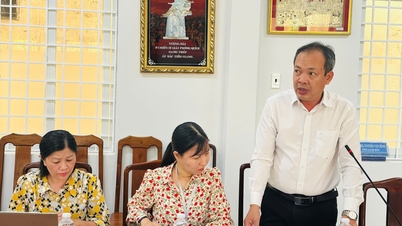 พิจารณาโยกย้ายและจัดสรรบุคลากรไปยังสถานีอนามัยระดับตำบล/อำเภอ