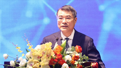 Gradually mastering strategic technologies and enhancing national self-reliance.