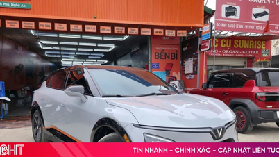 Pemilik VinFast VF 7: “Keputusan untuk beralih ke mobil listrik sangat logis.”