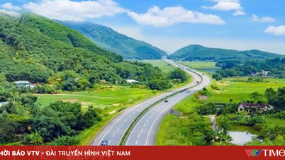 Propunerea sugerează prioritizarea extinderii imediate a autostrăzilor cu două benzi existente.