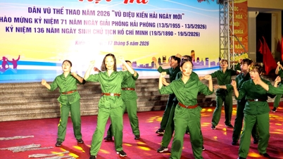 'Kien Hai New Day Dance' verspreidt een volksdansbeweging vanuit de basis.
