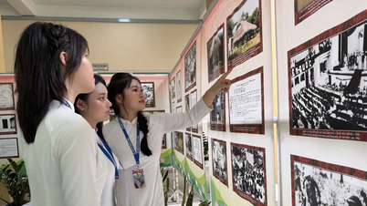 Videregående skole oppkalt etter den patriotiske unge mannen Nguyen Tat Thanh markerer president Ho Chi Minhs fødselsdag.