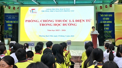 De Nguyen Phong Sac middelbare school voert diverse campagnes uit om het bewustzijn over het voorkomen van het gebruik van elektronische sigaretten te vergroten.