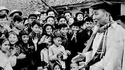 Připomínka 136. výročí narození prezidenta Ho Či Mina (19. května 1890 - 19. května 2026): Pokračování v Ho Či Minově ideologii „lid je základem“.