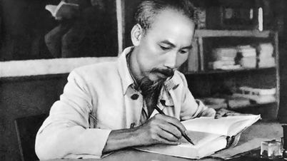 O que dizem os especialistas internacionais sobre o presidente Ho Chi Minh?