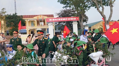 Mișcările de emulație ale Asociației Veteranilor din comuna Nguyen Du.