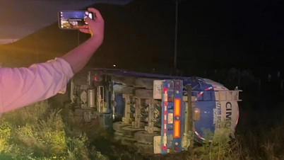 Cysterna wywróciła się na autostradzie Vinh Hao - Phan Thiet, część trasy jest tymczasowo zamknięta.