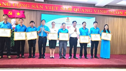 Innovating trade union activities in conjunction with studying and following President Ho Chi Minh's teachings.