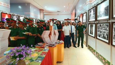 Nghe An: Tentoonstelling "80 jaar sinds president Ho Chi Minh de oproep tot nationaal verzet deed"