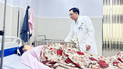 Rumah Sakit Militer 121 menyelamatkan nyawa seorang wanita hamil yang digigit ular berbisa.