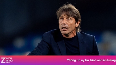 Conte từ bỏ số tiền khổng lồ để rời Napoli