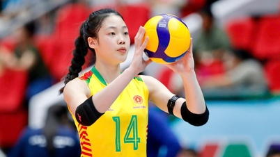 ベトナムのスター選手が、国際バレーボール大会で中国と日本の選手を相手に圧倒的な得点力を発揮した。
