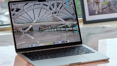 El precio del MacBook Air M2 se ha reducido en varios millones de dongs.
