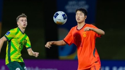 中国のU17チームは引き続き快進撃を続け、決勝に進出し、日本のU17チームと対戦することになった。