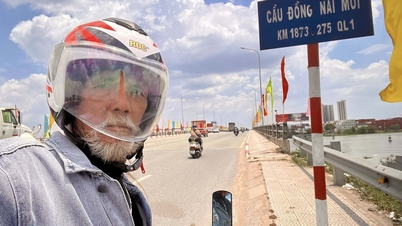 Vietnam'ı 31 günde motosikletle geçen Ho Chi Minh şehrinden bir turist, yaşını açıklayarak şaşkınlığa neden oldu.