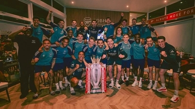 Arsenal chính thức vô địch Ngoại hạng Anh sau 22 năm chờ đợi