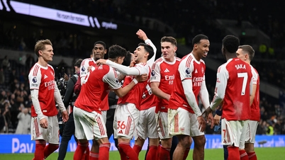 Man City ga mesterskapet til Arsenal.