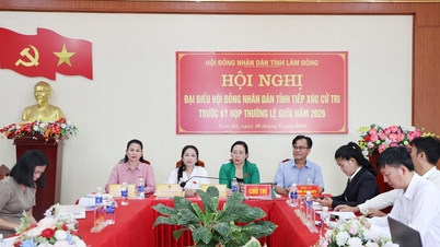 Die Delegation Nr. 16 des Volksrats der Provinz Lam Dong traf sich mit Wählern in der Gemeinde Nam Da.