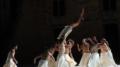 Os palcos vietnamitas recebem uma obra-prima da dança contemporânea do coreógrafo Hervé Koubi.