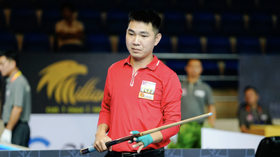 Bilhar: Jogador vietnamita desencadeia uma série "impressionante" para virar o jogo e assumir a liderança na Copa do Mundo de Bilhar de Ho Chi Minh.