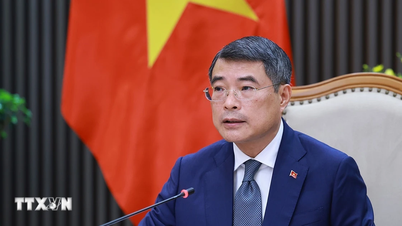 Prim-ministrul Le Minh Hung a avut o convorbire telefonică cu prim-ministrul Noii Zeelande, Christopher Luxon.