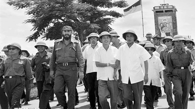 Co-publishing a collection of works by Cuban revolutionary leader Fidel Castro Ruz.