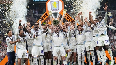 Aston Villa a écrasé Fribourg pour remporter la Ligue Europa 2025-2026.