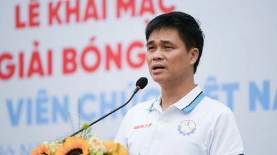 การแข่งขันฟุตบอลระหว่างแรงงานและลูกจ้างของเวียดนามประจำปี 2026 เปิดฉากอย่างเป็นทางการแล้ว