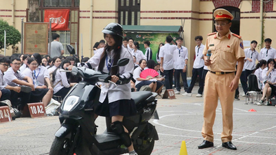 Memperkuat kampanye kesadaran keselamatan lalu lintas untuk siswa.