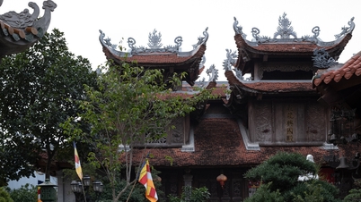 Musim Ulang Tahun Buddha: Merenungkan atap kuil dalam kesadaran masyarakat Vietnam