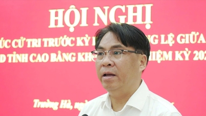 Cao Bang: Sekretaris Partai Provinsi dan Ketua Dewan Rakyat Provinsi Phan Thang An bertemu dengan para pemilih sebelum sesi reguler pertengahan tahun.