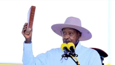 Uganda voert officieel wetgeving in die buitenlandse invloed beperkt.