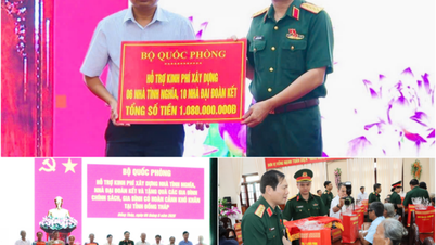 Bộ Quốc phòng trao kinh phí xây dựng 16 căn nhà, tặng 100 phần quà tại Đồng Tháp