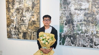 Famous Thai artist exhibits paintings in Vietnam.
