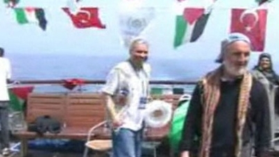 ناوگانی متشکل از ۱۰ کشتی در یونان آماده حرکت به سمت غزه می‌شوند.