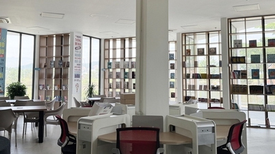 Découvrez la bibliothèque numérique la plus impressionnante au niveau d'un quartier à Da Nang.