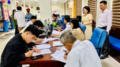 ນາຍົກລັດຖະມົນຕີໄດ້ຮຽກຮ້ອງໃຫ້ມີການຫຼຸດຜ່ອນຂັ້ນຕອນການບໍລິຫານ ແລະ ເງື່ອນໄຂທາງທຸລະກິດຢ່າງຫຼວງຫຼາຍ.